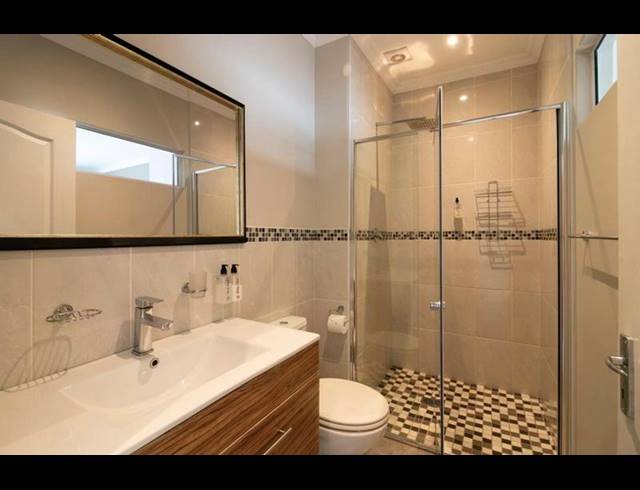 BUSINESS FOR SALE IN PARADISE